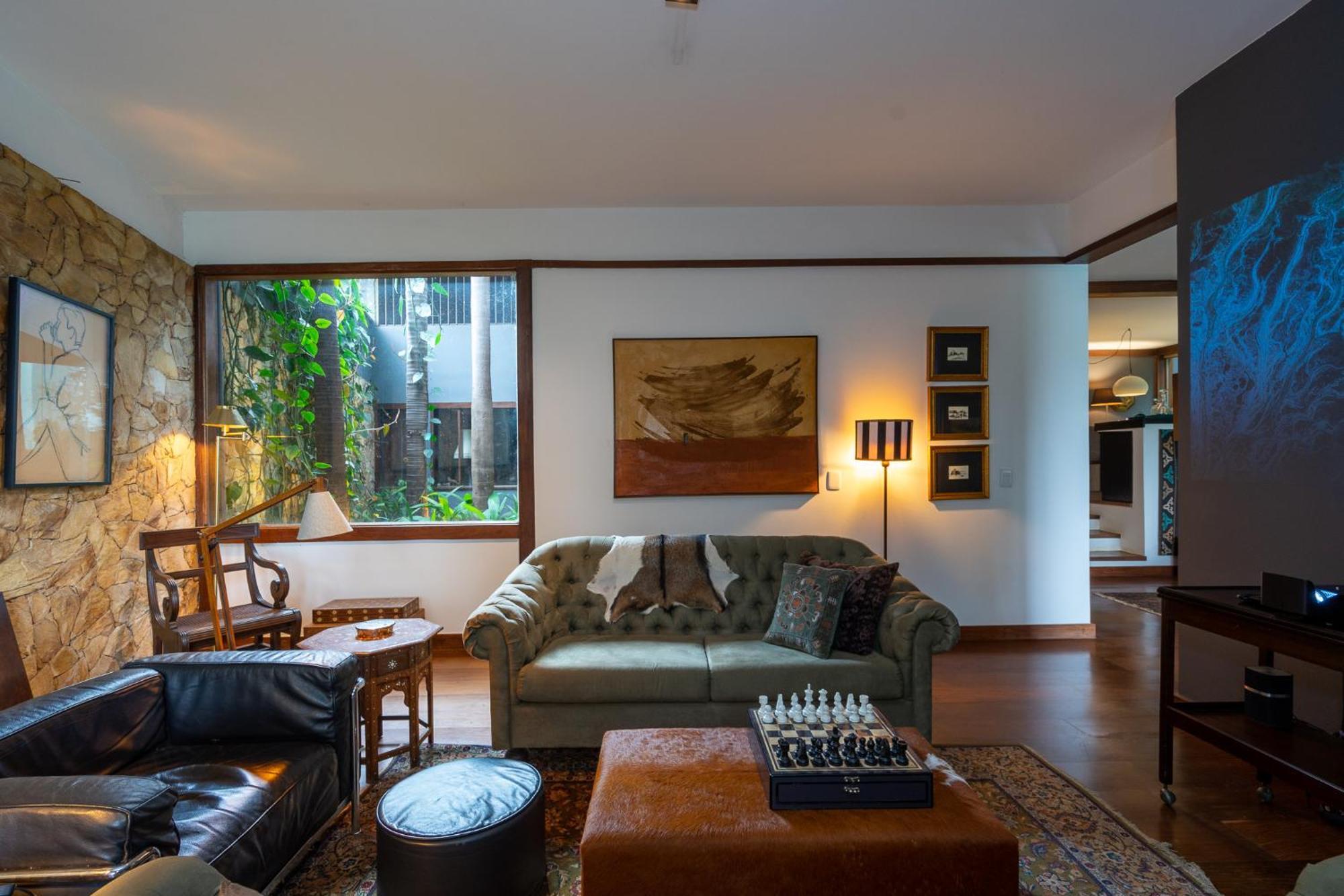 Linda Casa Em Rua Fechada Com Vista Proxima Ao Shopping Jardim