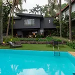 Linda Casa Em Rua Fechada Com Vista Proxima Ao Shopping Cidade Jardim