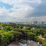 Linda Casa Em Rua Fechada Com Vista Proxima Ao Shopping Cidade Jardim