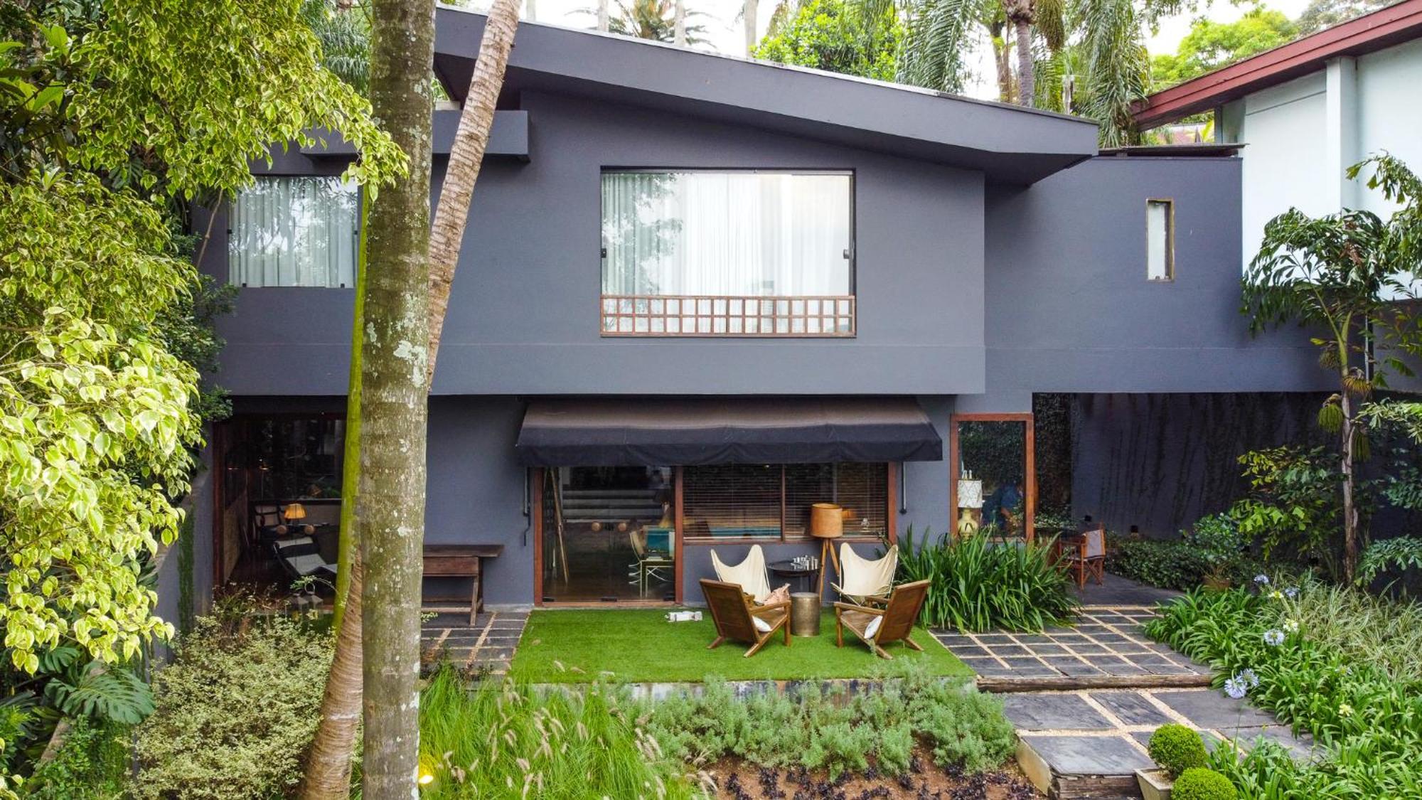 Linda Casa Em Rua Fechada Com Vista Proxima Ao Shopping Jardim
