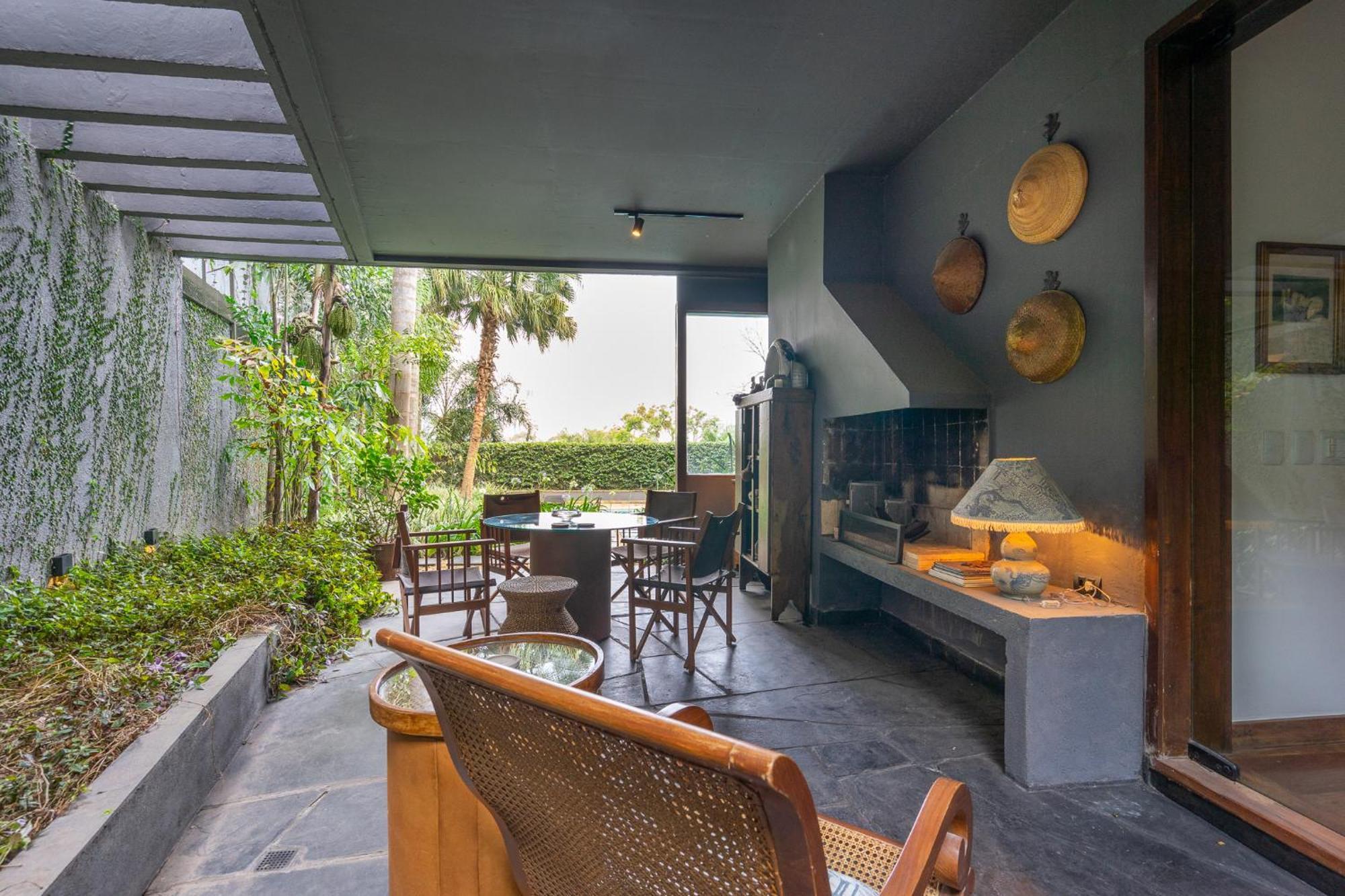Linda Casa Em Rua Fechada Com Vista Proxima Ao Shopping Jardim * São Paulo